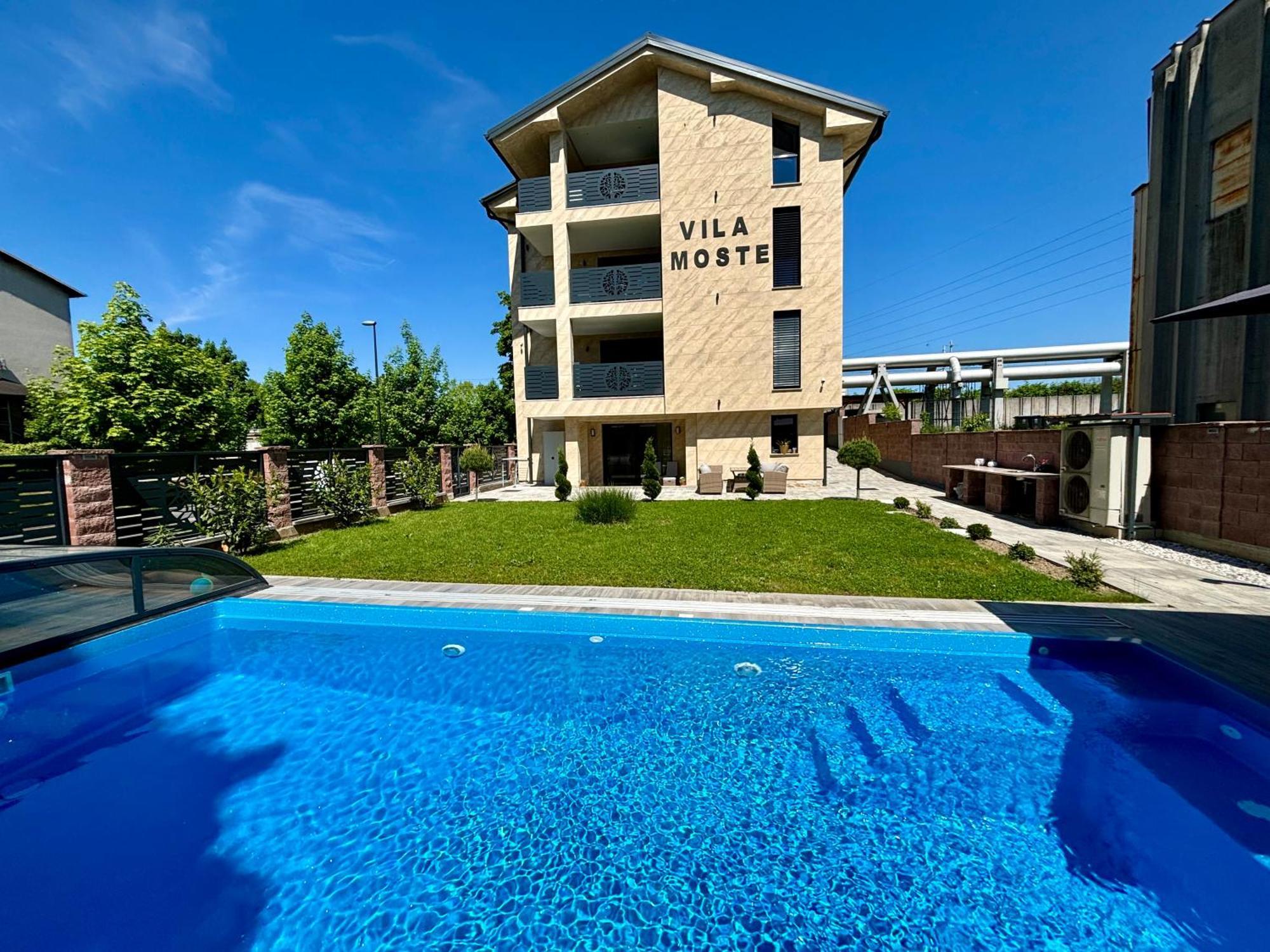 Villa Moste With Pool & Ev Station ลูบลิยานา ภายนอก รูปภาพ